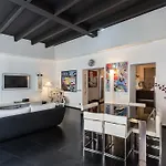 Rental in Rome Cosmopolitan hi-tech